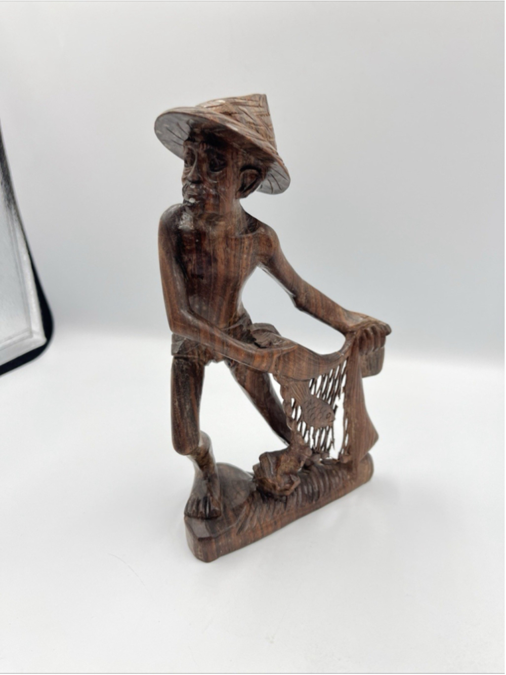 FOLK ART Hand Carving WOOD/ Indonesia Antique Fisherman SEE ALL ANTIQUE COLLECT